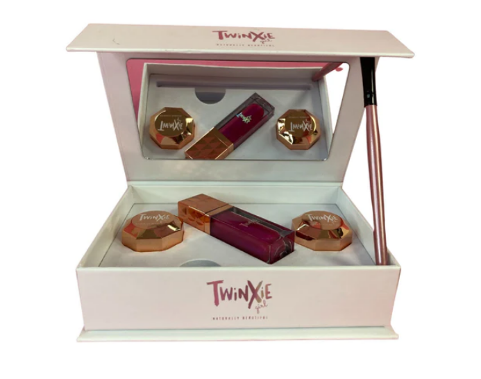 Tween Makeup - Pretty in Pink Makeup Kit